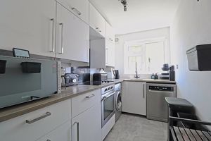 Kitchen- click for photo gallery
